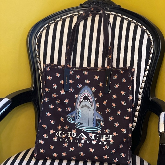 Coach Shark Tote - Picture 1 of 5